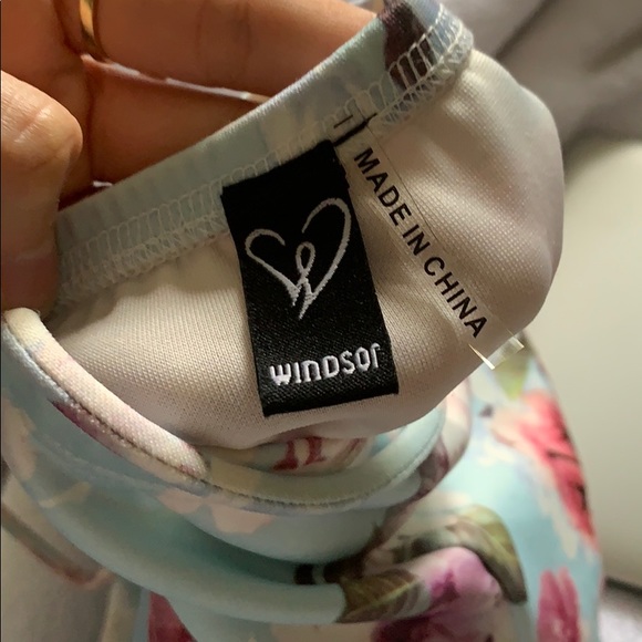 Floral Window Skater Dress - Picture 4 of 4